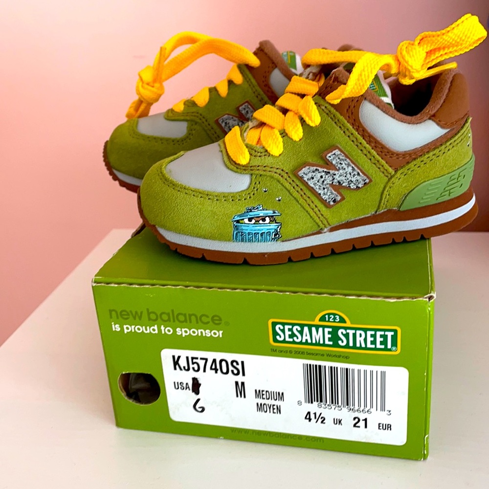 BRAND NEW!!! Rare NB Sesame Street sneakers!!!